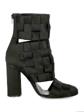 NWOB Marco De Vincenzo Black Woven Satin Basket Weave Heeled Boots